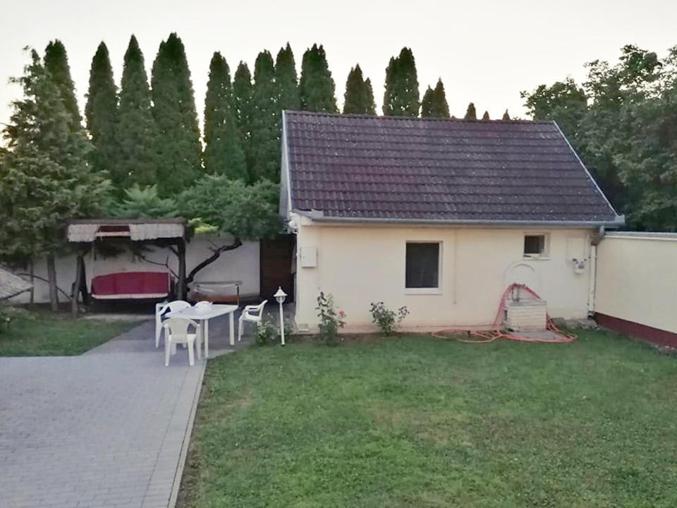 Magic Holiday Vendégház Hajdúszoboszló Esterno foto